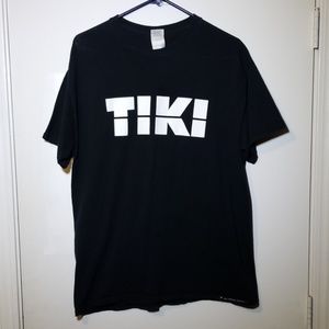 Tiki clothing t-shirt men's large
